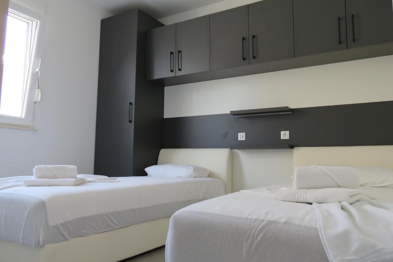 Villa Omazic Trogir Eksteriør billede