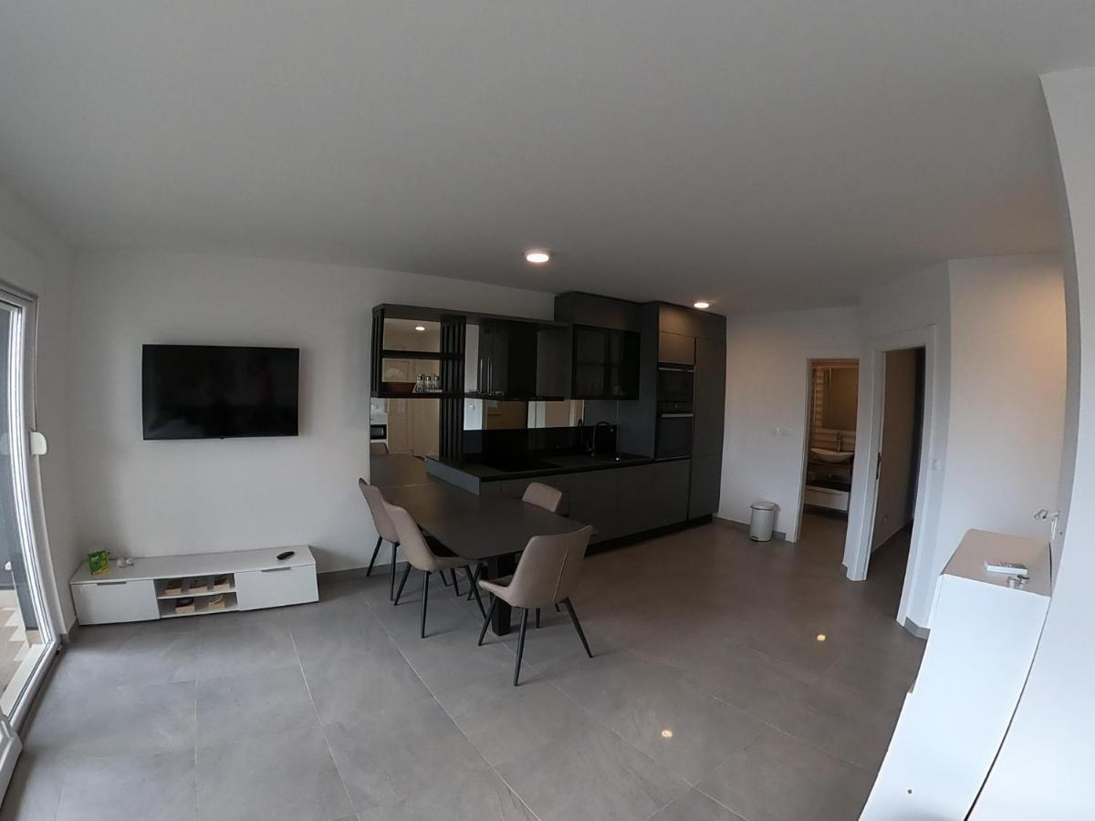 Villa Omazic Trogir Eksteriør billede