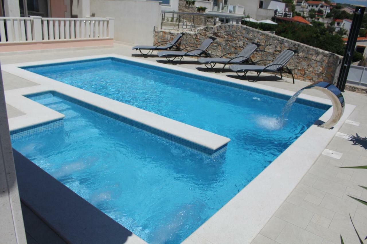 Villa Omazic Trogir Eksteriør billede