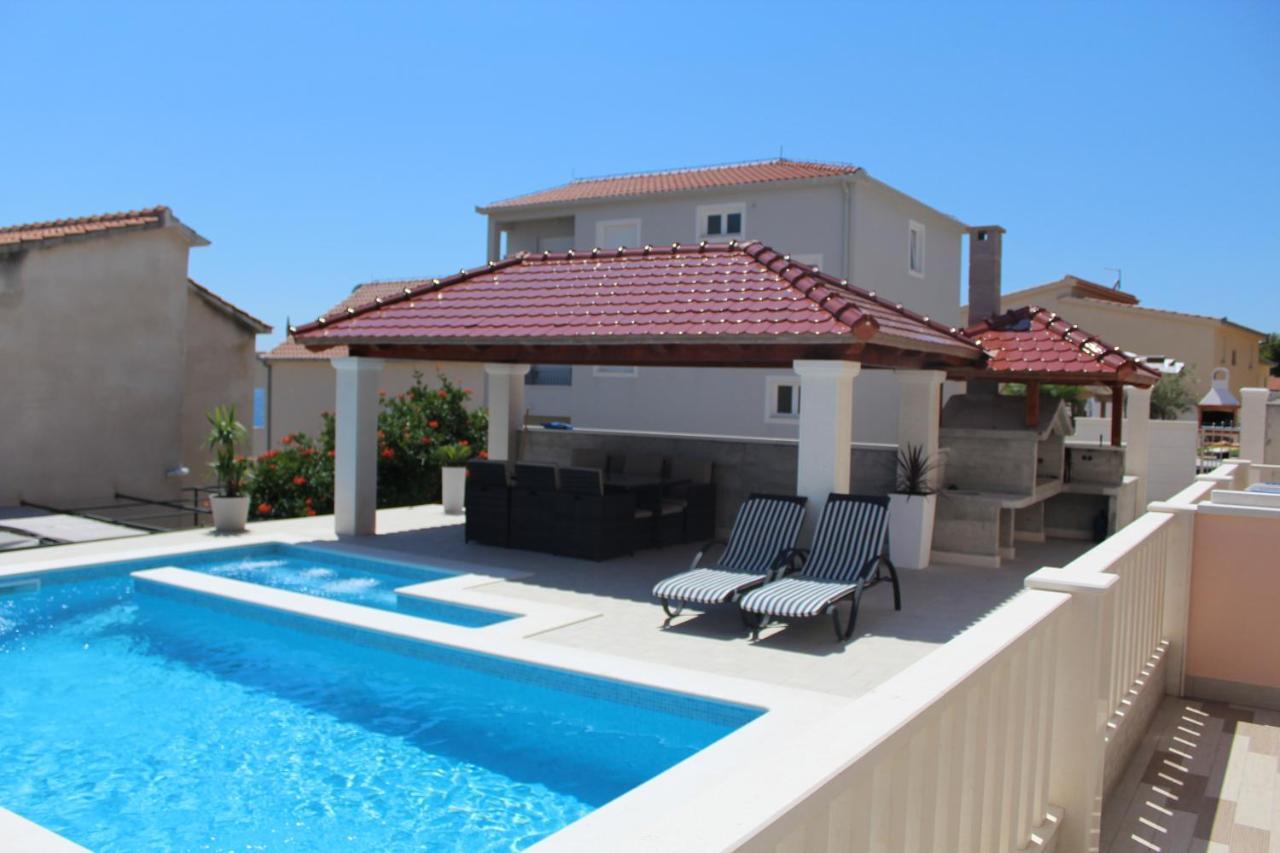 Villa Omazic Trogir Eksteriør billede